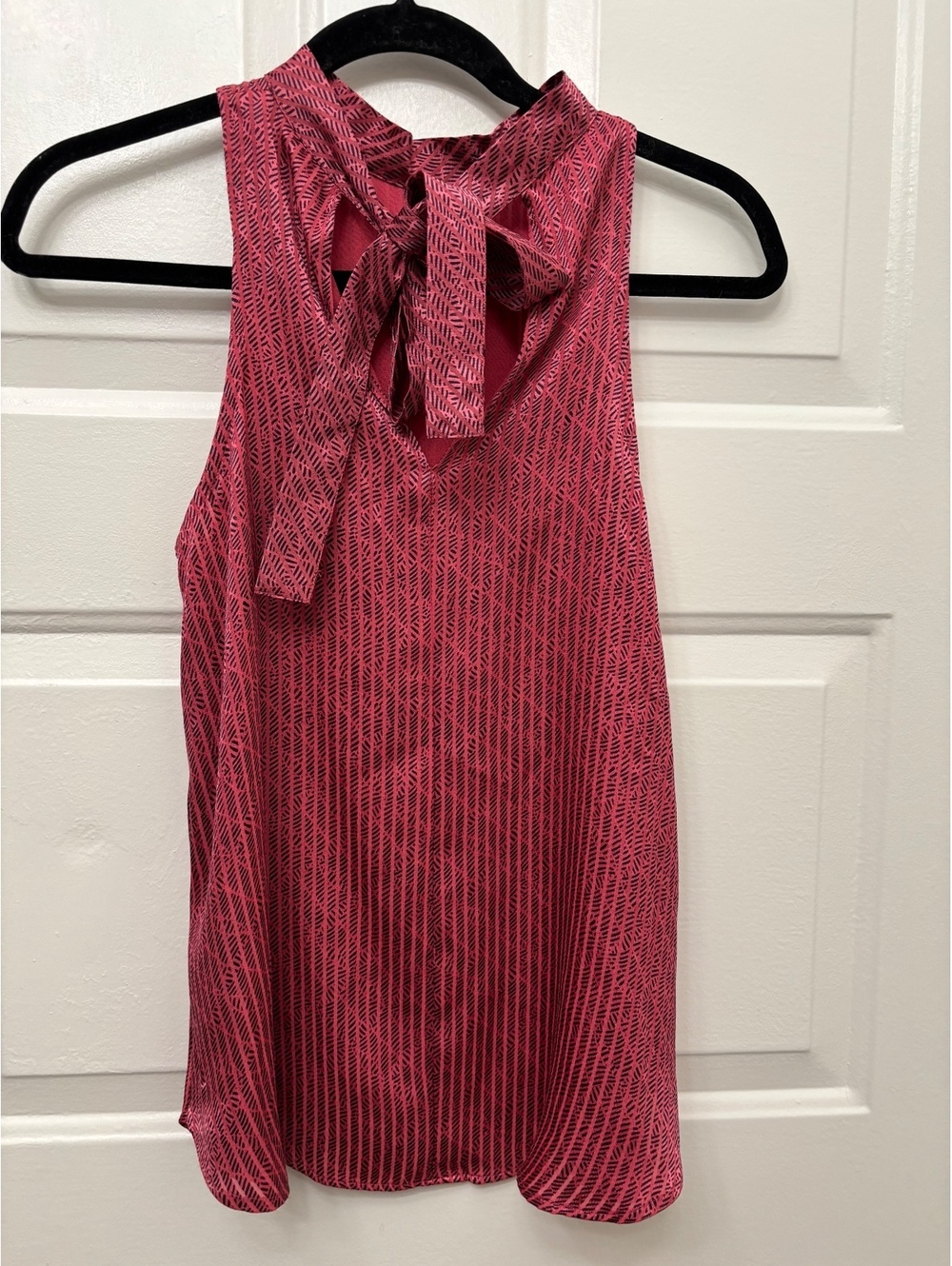 Maeve by Anthropologie Small Red Sleeveless Tie Neck Top